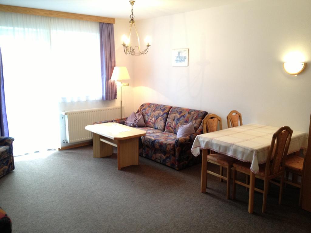 Pension & Appartement Fortin Бад Кляйнкирххайм Экстерьер фото