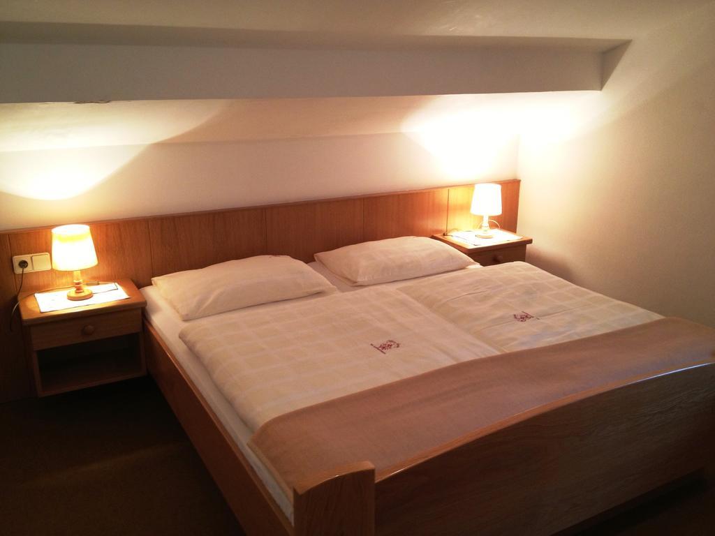 Pension & Appartement Fortin Бад Кляйнкирххайм Экстерьер фото
